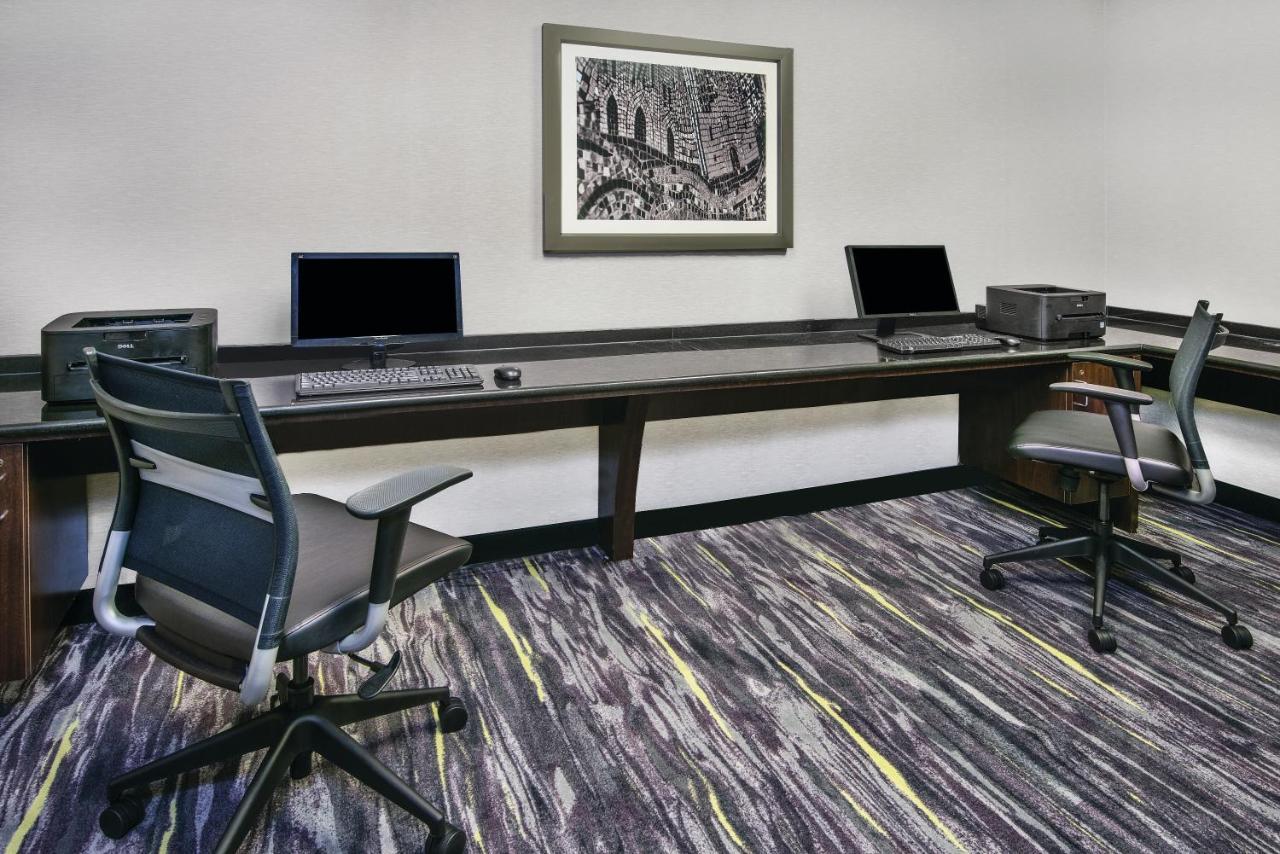 La Quinta Inn & Suites By Wyndham San Antonio Riverwalk Екстериор снимка